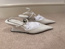 Zara Wedge High-Heel Shoes –