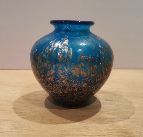 Dale tiffany glass - glass, vase