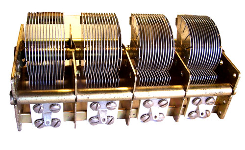 Variable capacitor 500pf - variable, 4