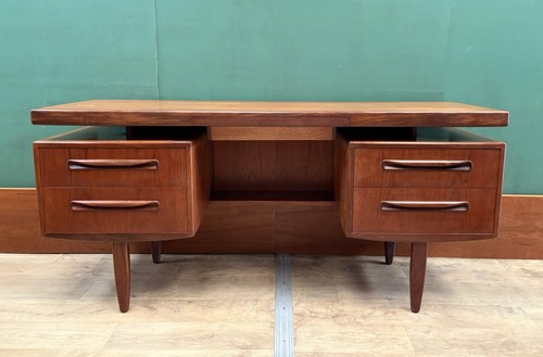 Mid century teak - plan, fresco