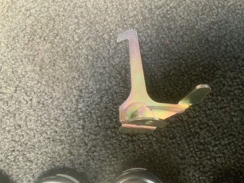Escort mk2 rs2000 bonnet hook - rs2000,