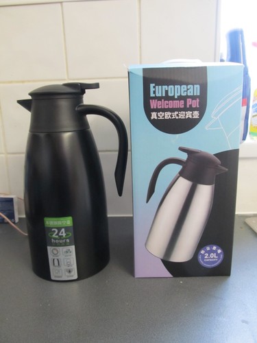 Litre insulated vacuum jug - insulated,