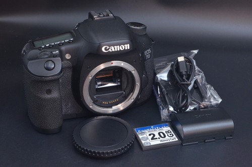 Canon eos 18mp digital slr - 7d,