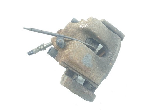 6758113 brake caliper left