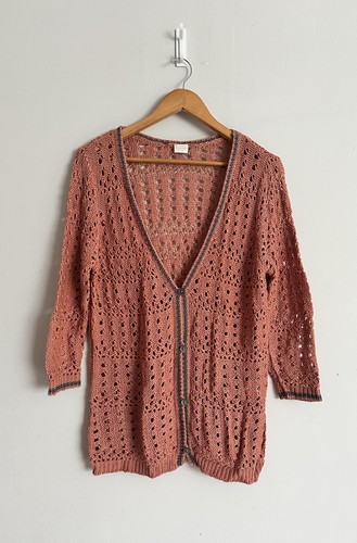 Poetry open knitted - open, button