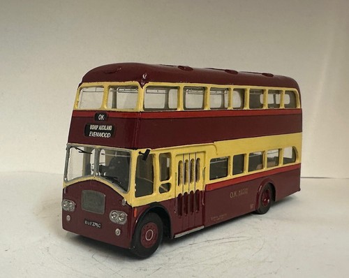 Cast model kit - model, motor