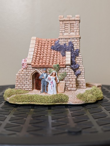Lilliput lane wedding bells - lilliput,