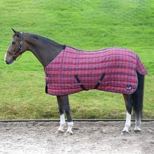 Masta Quiltmasta 350g Heavyweight Stable Rug, red check, size 5'6"