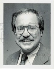 1981 Press Photo Mike Hinton