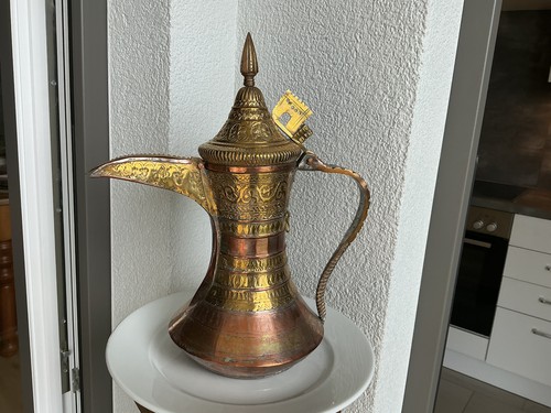 Nizwa dallah coffee - dallah,