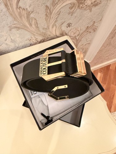 Nwt versace jeans couture - nwt,