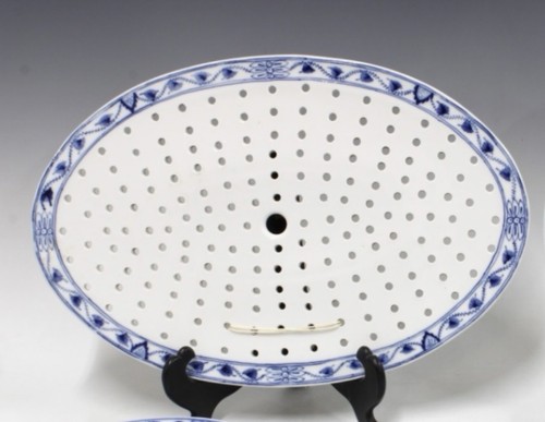 Lge 42cm meissen blue onion - lge,