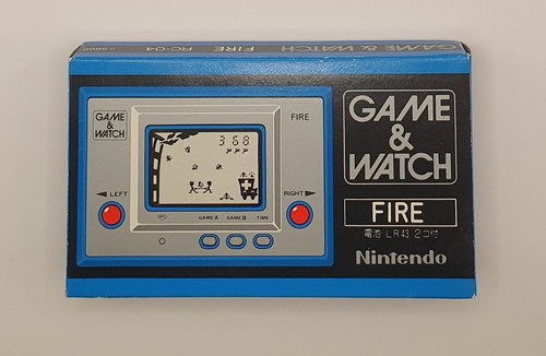 Nintendo game watch - game, silver