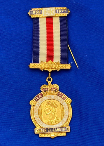 Queen elizabeth silver - ii,