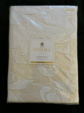 DORMA Acanthus Super King