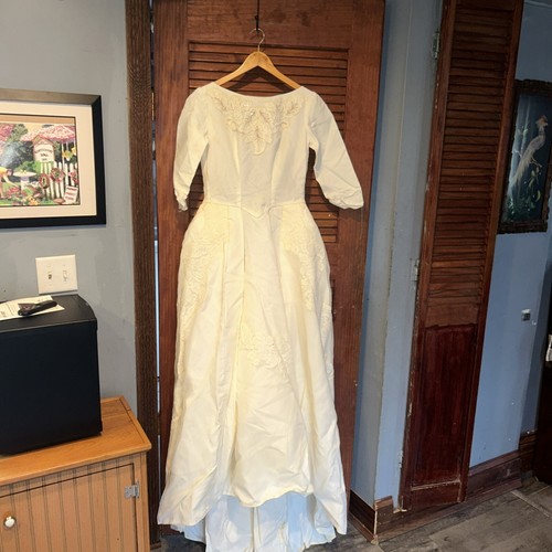 Ivory button back - button, wedding