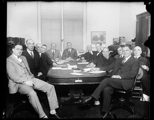 Photo:1927 1928 Boardroom Men
