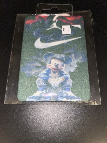 Mickey mouse hanging - mouse, air