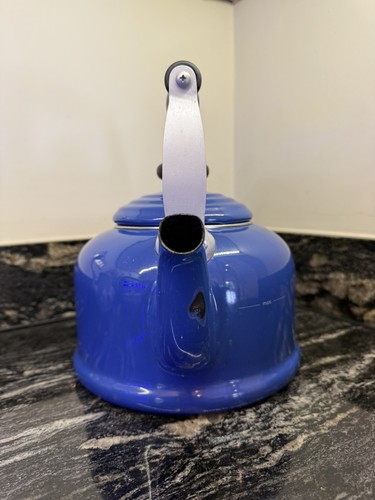 Creuset tradition kettle - le,