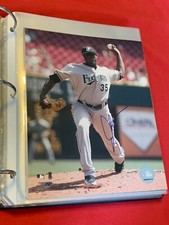 DONTRELLE WILLIS AUTOGRAPHED