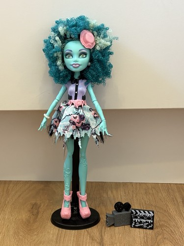 Monster high honey - high, doll