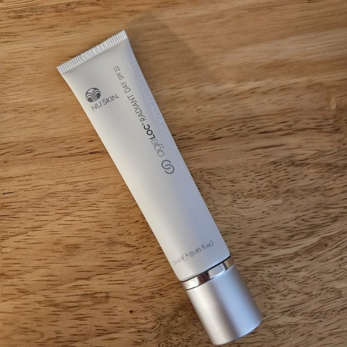 Skin age loc - nu, dat