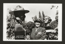 Old Boy Scout - Postcard - Baden Powell Bust at Gilwell Park