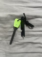 Fire Steel Magnesium Fire Starter Flint Striker - Glow in the Dark (NWOB)