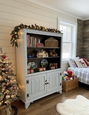 Unique Jaycee Oak Display Cabinet, Carved Details Bookcase Cabinet Storage Unit 