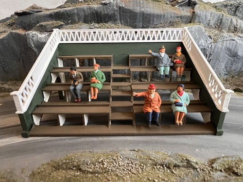 Vintage scalextric spectator - scalextric,