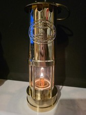 Vintage 2002 E.Thomas &