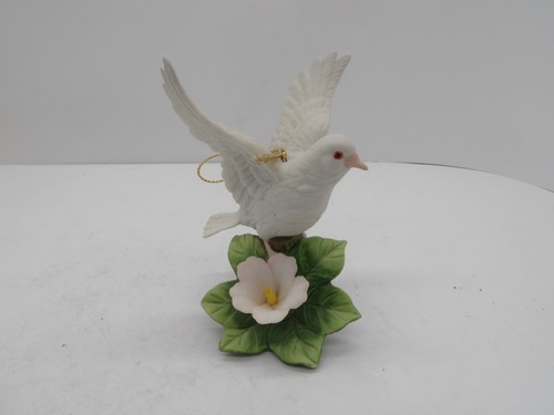 Arnart byron white - arnart, dove
