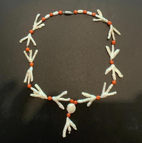Necklace large baroque pearl - baroque,
