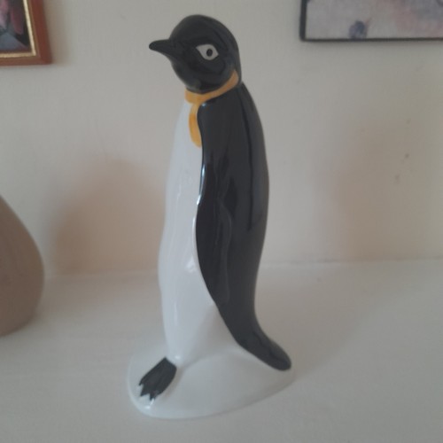 Poole pottery england penguin - pottery,