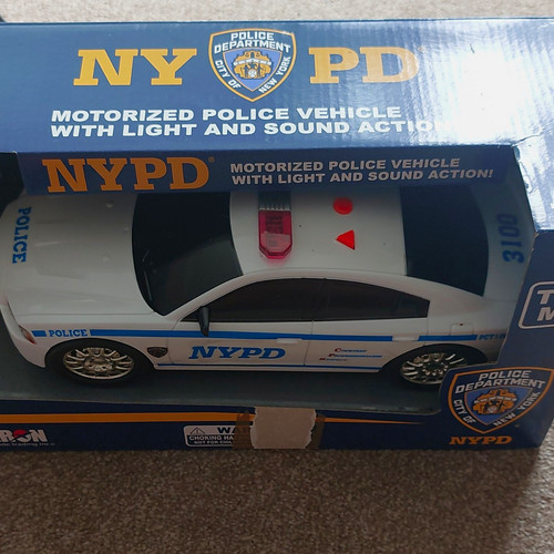 Toy state nypd - motorised, 1:16