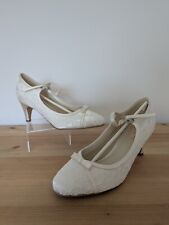 Pink - Paradox  London Ivory