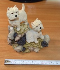Sherratt & Simpson 55178 Westie/West Highland Terrier Pair with rocks & heather.