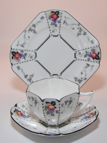 Shelley art deco peaches - art,