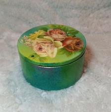 Michal Negrin Round  Roses