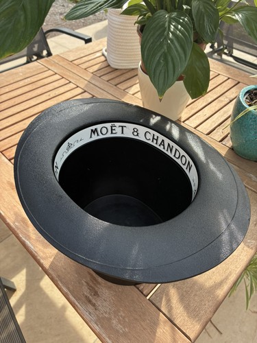 Vintage moët and chandon top - vintage,