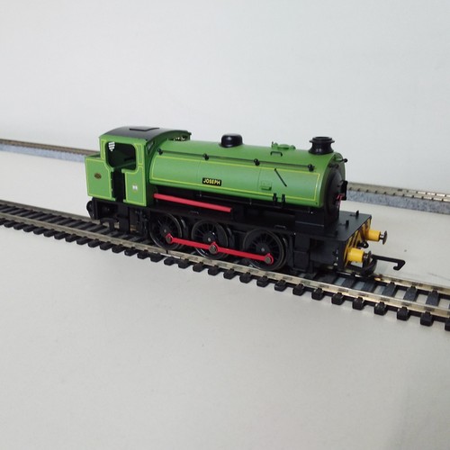 Hornby r2281 ncb j94 - (oo),