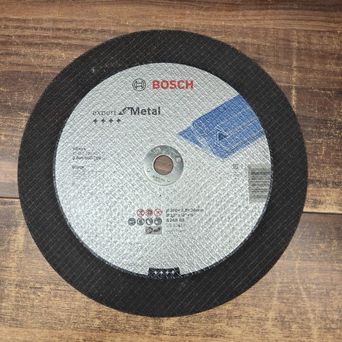 Bosch pro 300 - 300, 3.5mm