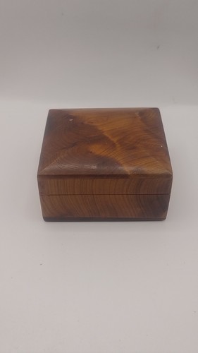Beautiful hardwood thuya style - beautiful,