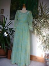 Vintage 1970's Cresta Gorgeous Pale Green Floral Chiffon Maxi Dress Waist 28"