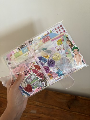 Junk journal scrap pack - ,
