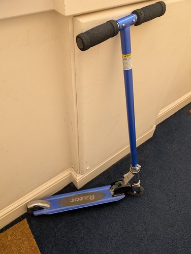 Razor kick scooter - kick, (