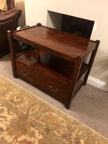 Sheesham media unit - media,