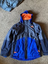 Boys Medium 2 Layer North Face Winter Coat Blue