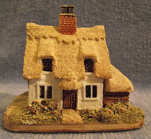 Lilliput lane clare cottage - -,