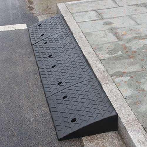 50cm heavy duty rubber - 50cm, kerb